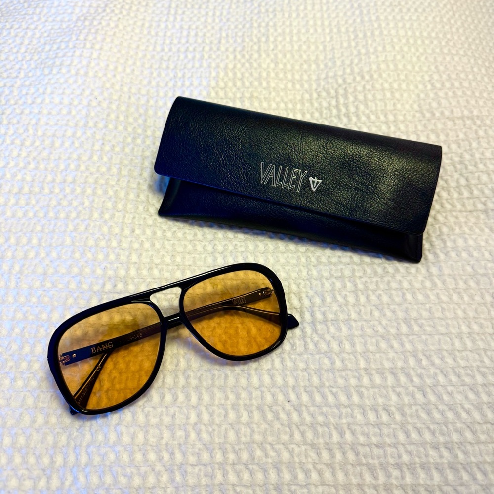Valley Eyewear Bang Aviator Black and Orange Sumglasses